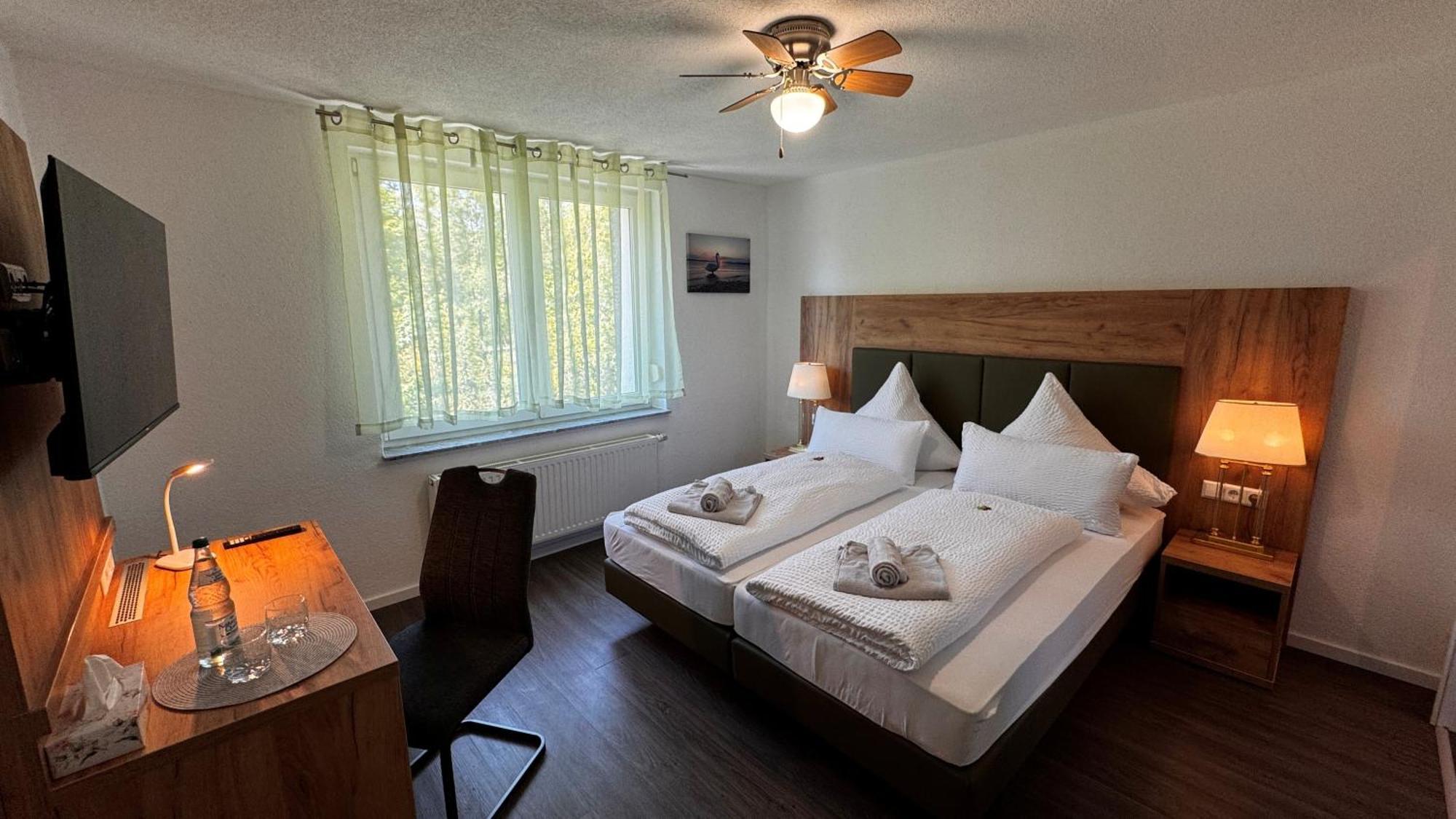 Bodensee Sunshine Zimmer & Apts. Uhldingen-Mühlhofen Dış mekan fotoğraf